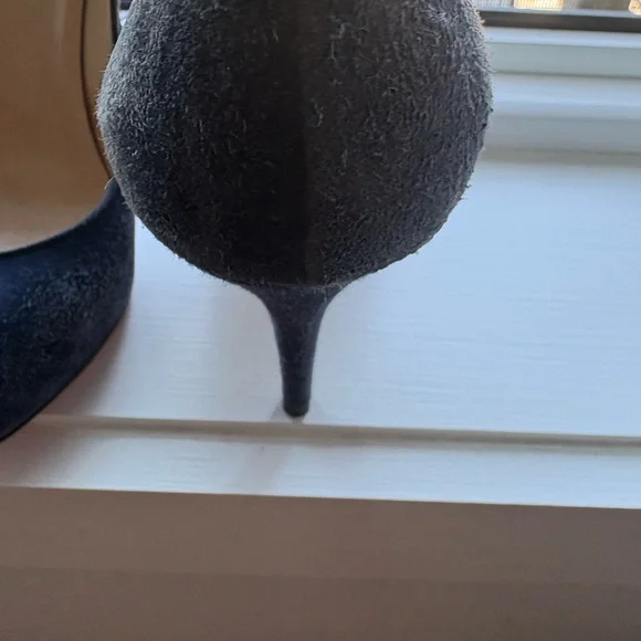 Christian Louboutin Blue Heels Elegant Design - Picture 5 of 12